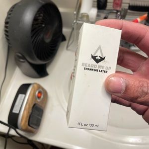 Organic Beard oil / organic shampoo & conditioner